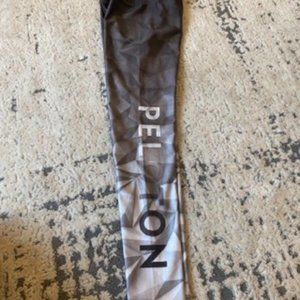 Peloton and Terez Collab Mid-Rise Leggings, Yoga Cycling Run Everyday ,Sz XS